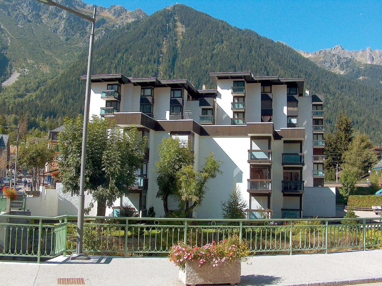 Apartment L'Aiguille Du Midi-2 By Interhome Chamonix Exterior photo